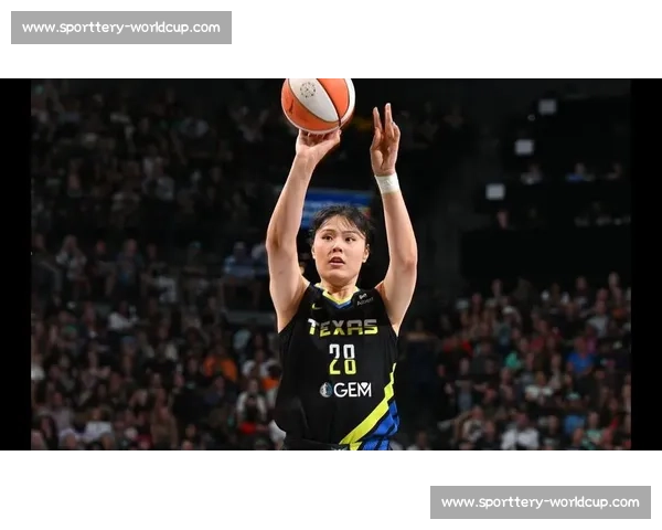 李月汝飞翼首秀闪耀！主帅盛赞内线核心，称其潜力未完全开发